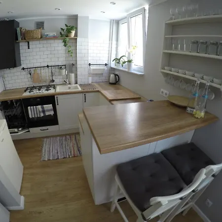 Pod Ratuszem * ילנייה גורה